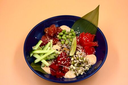 Поке с тунцом