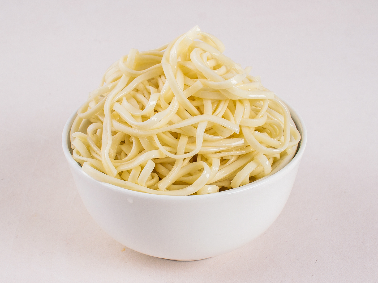 Удон с курицей и овощами