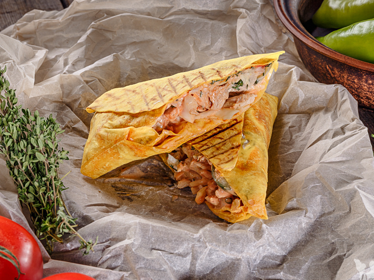 Шаурма сырная с курицей